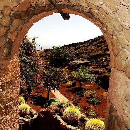 Ferienhaus Castillo Schlaraffenland I Holiday home La Asomada (Lanzarote)
